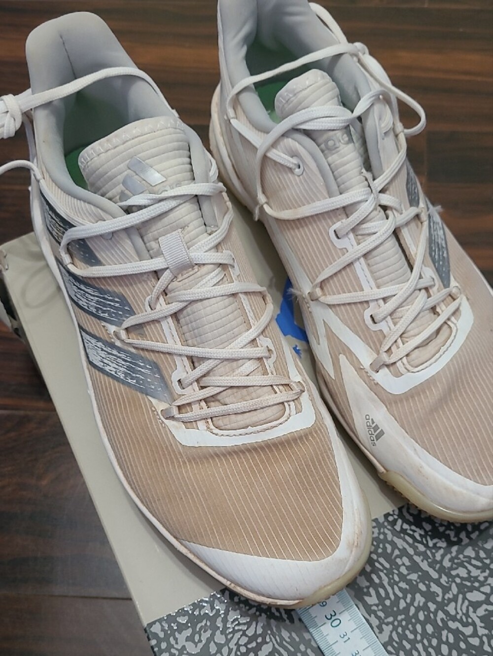 adidas Women's Athletic Shoes Beige White - Picture 9 of 11